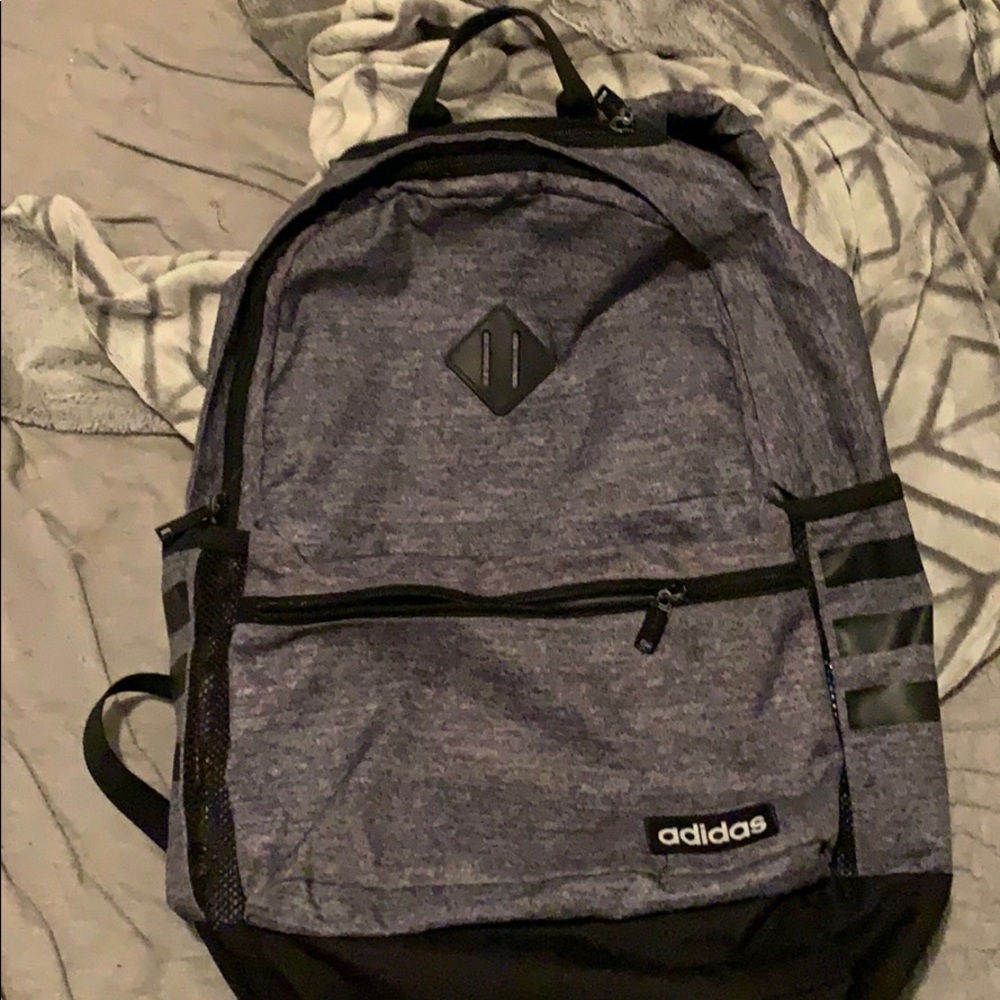 adidas average size back pack